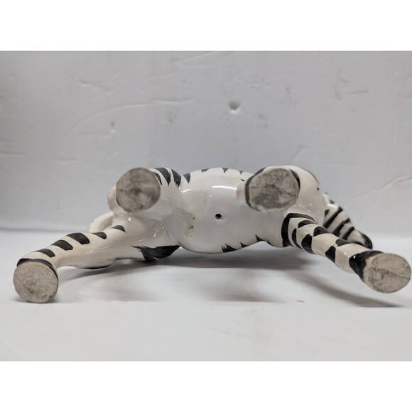 Vintage Ceramic Zebra Figurine Made in Japan Hand Painted 9" collectible NICE - Picture 4 of 8